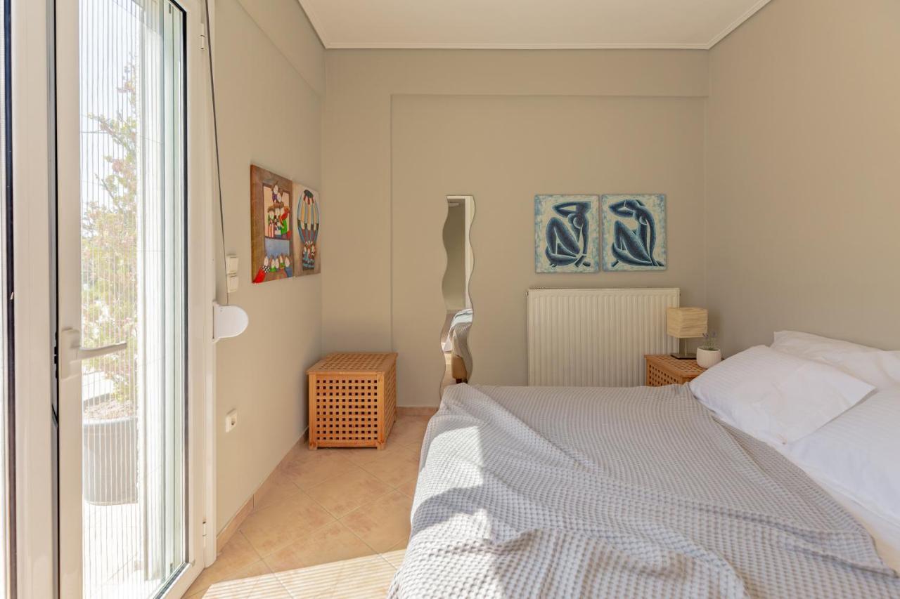 Windsurfing Seaside Apartment Artemida Exterior photo