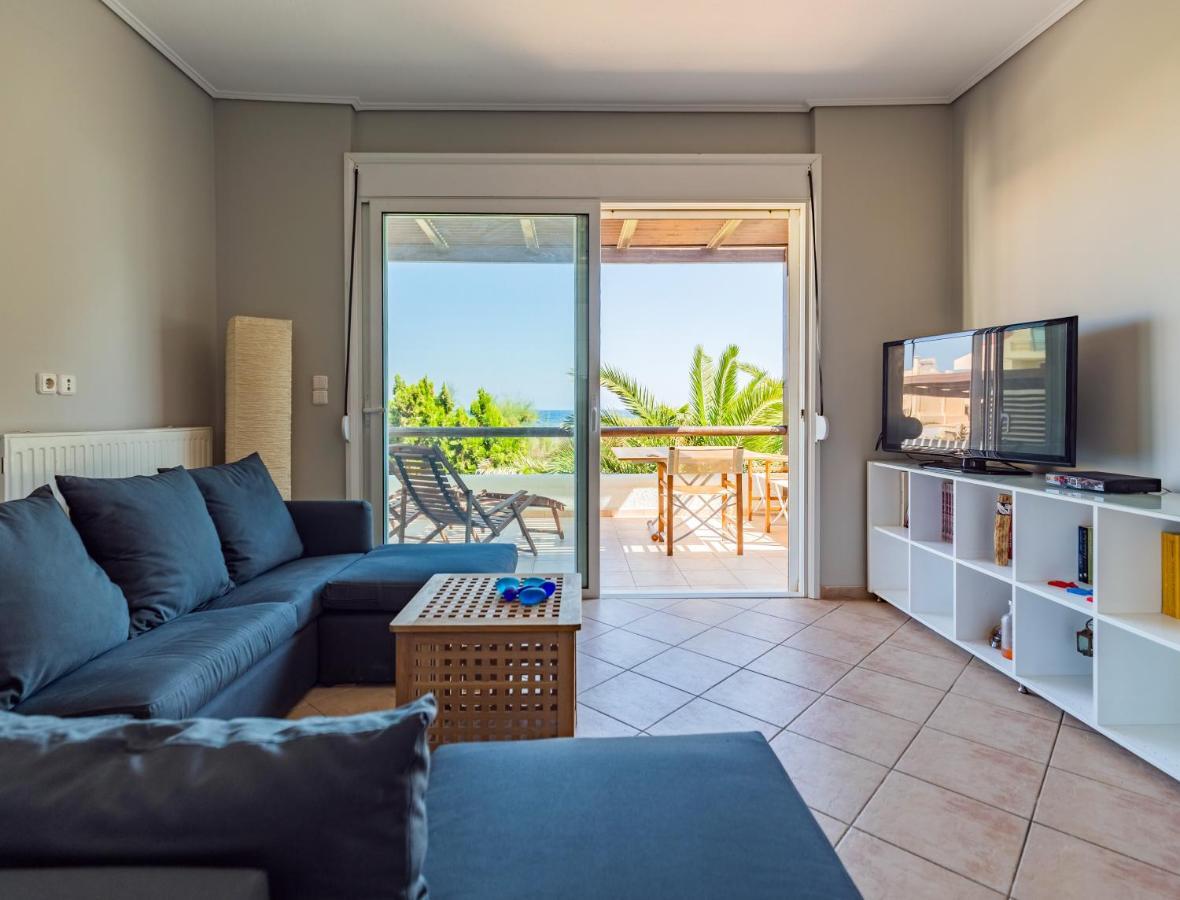 Windsurfing Seaside Apartment Artemida Exterior photo