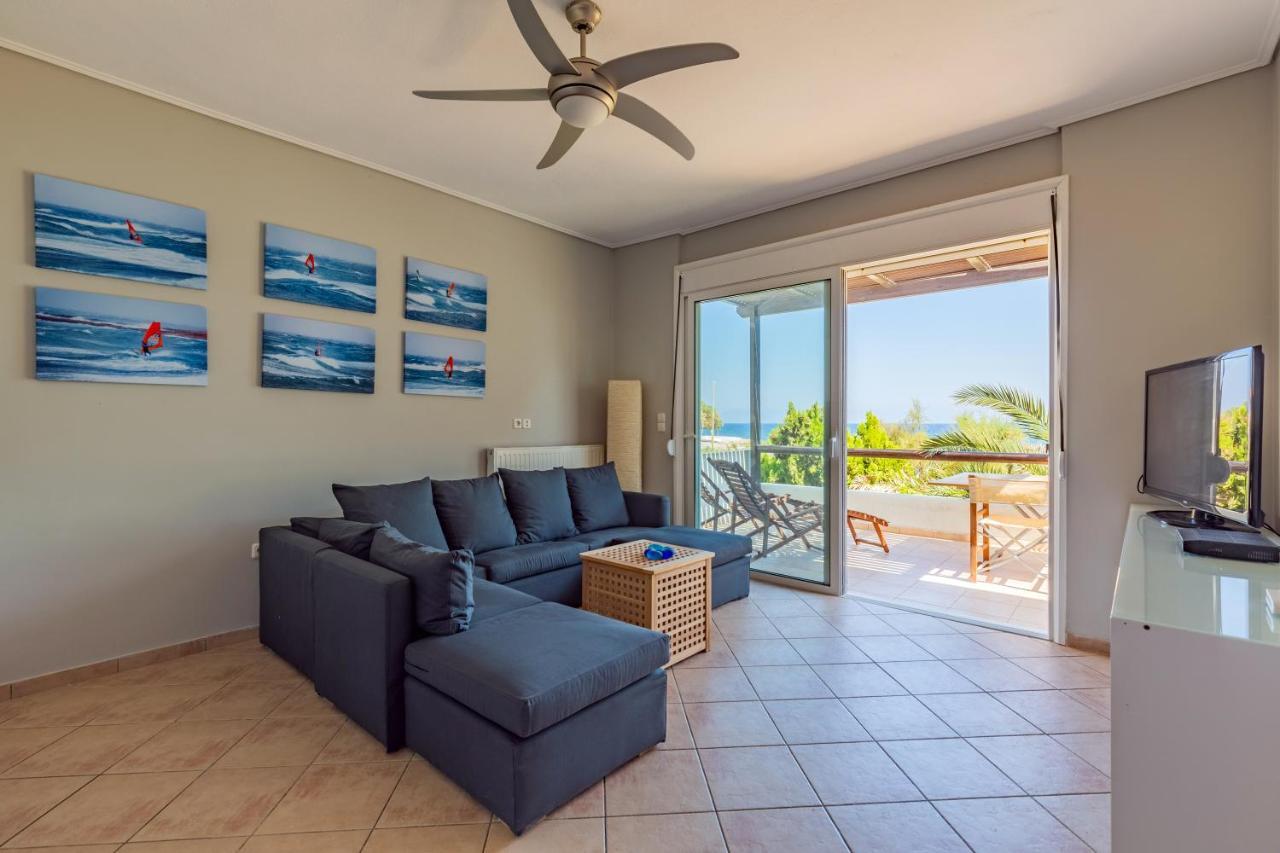 Windsurfing Seaside Apartment Artemida Exterior photo